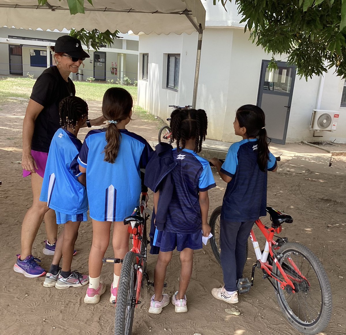 Leticia Cariño tweet media