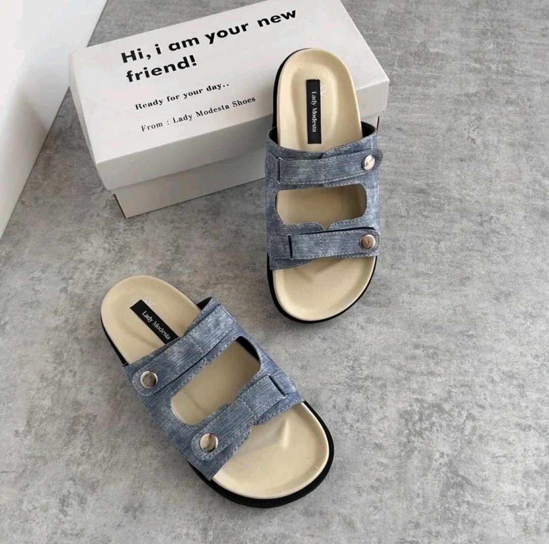 hewogaiss's tweet photo. 3. Jinny Sandals Wanita Jeans https://t.co/gLIb3oCi1V
4. Madeline sandal  https://t.co/ju3U9gZ3ti

#tiktoklives #TikTok #tokped #Ramadan_2026 #promotokped #promotiktok https://t.co/ZXFvevx54l