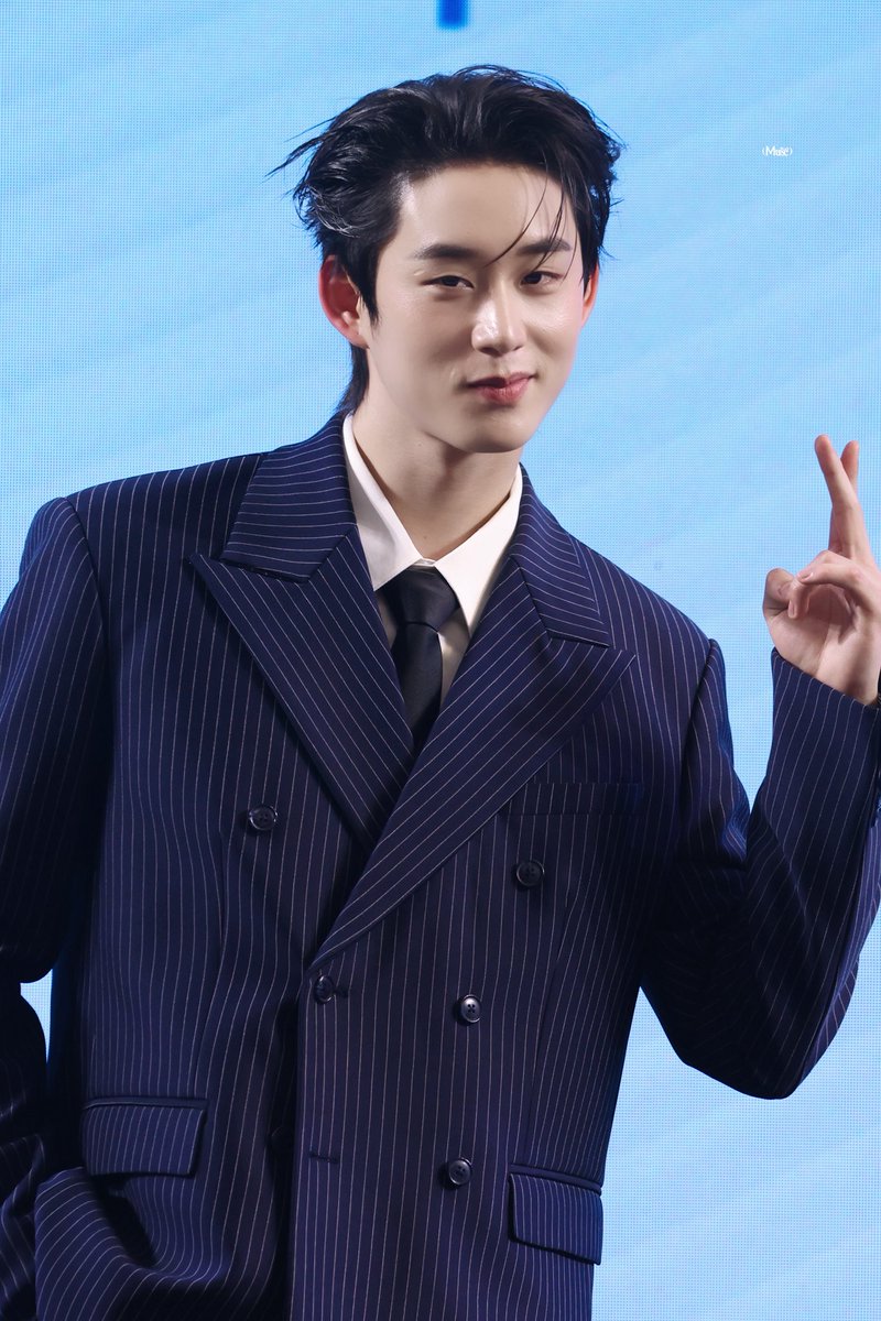 𝑀𝑈𝑆𝐸 tweet media