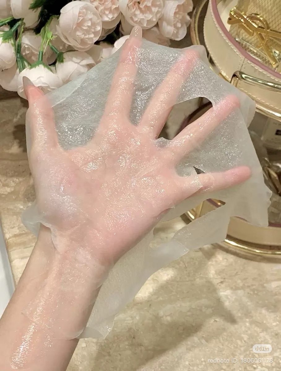 ruaaa129's tweet photo. 花粉で意味わからんくらい肌荒れしてたんだけど、この2種類のパックで救われた。
これからの季節みんな持っといて損なし。肌の治安守ってくれる
青→水分・保湿
緑→赤み炎症 https://t.co/9Ec6QZxz9R