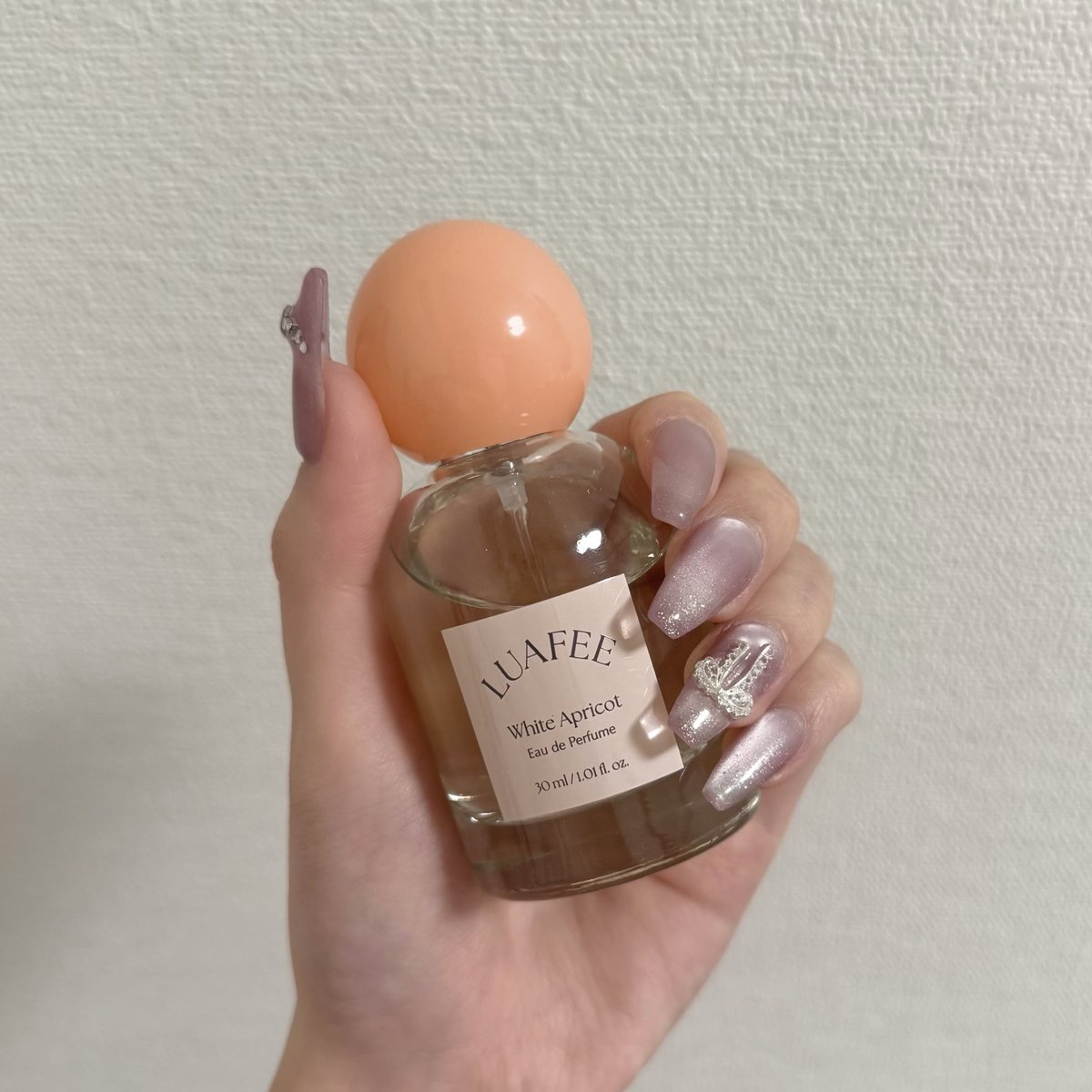 この香水わたしも愛用してるんだけどいい匂いでたくさん褒めてもらえる