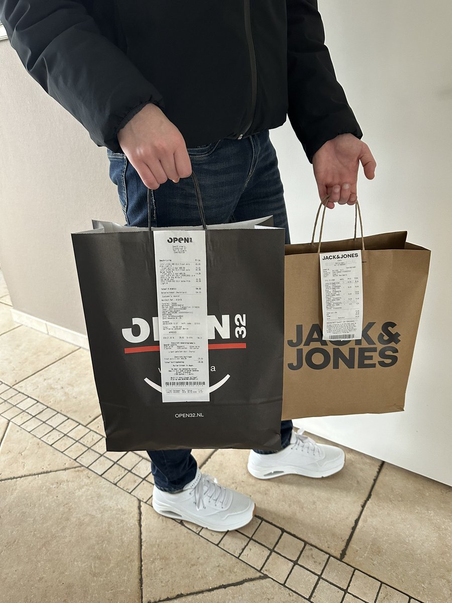 MarketRoan's tweet image. De laatste dag nog even optimaal gebruikmaken van de OKX-kaart😇 #paidwithokx #paidwithcrypto 

@OKXDutch @okx 🔥