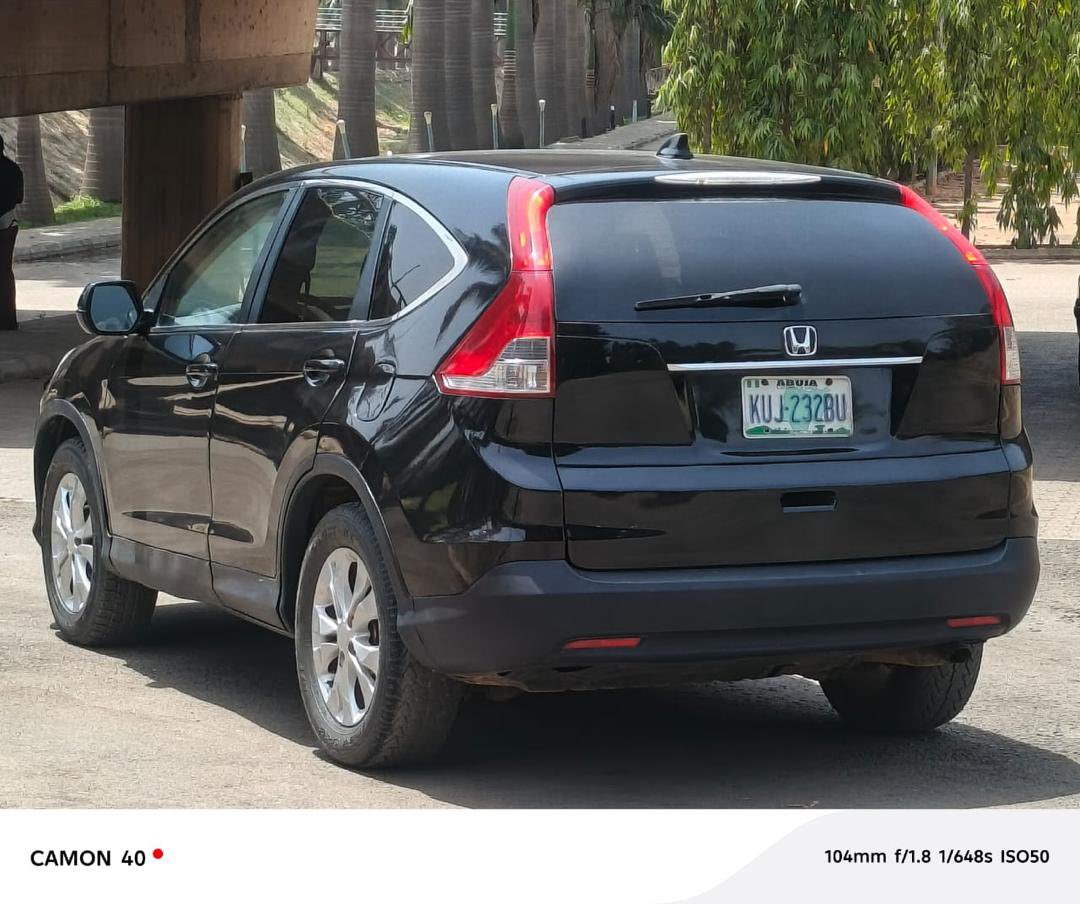 Distress
Honda CRV
2014
Original Custom 
7.8m
Abuja