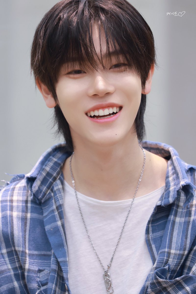 케이트🦊🐿️ tweet media