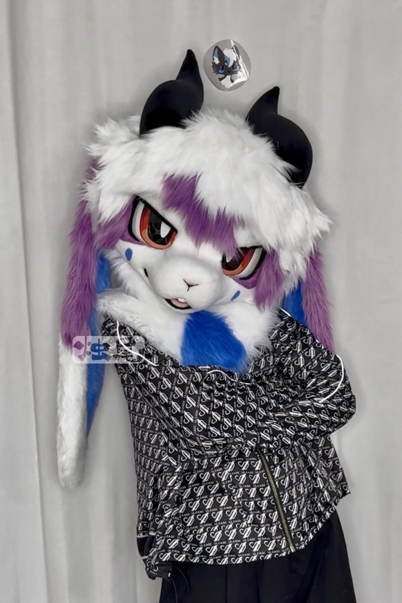 🧵🪡

#fursuit #fursuitmaker #kemono #handmade