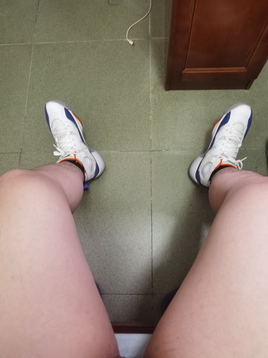 xbbbb0904's tweet photo. 新鞋 #nike #乔丹 https://t.co/Pog7LstFsk