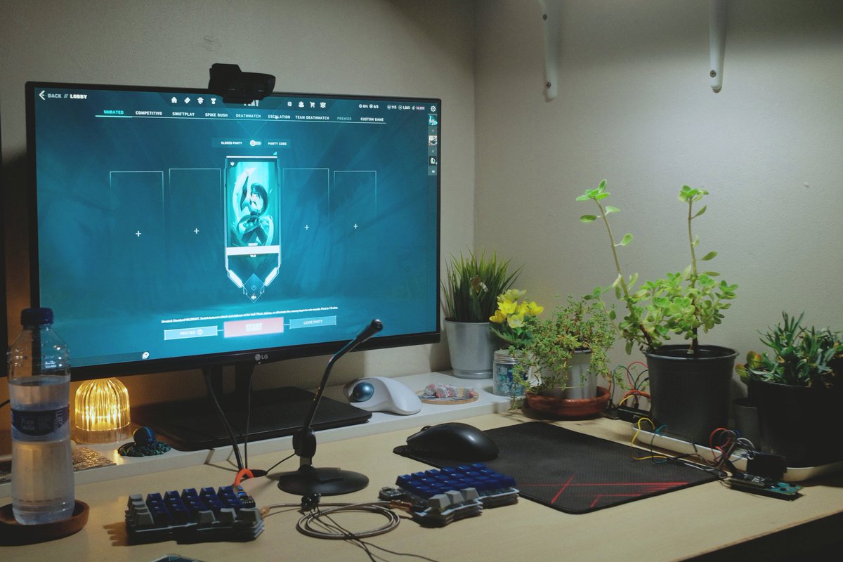 twotechymates tweet media