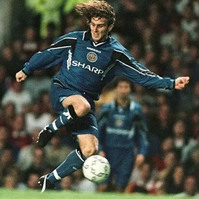 Man Utd Retro | Rever7z tweet media