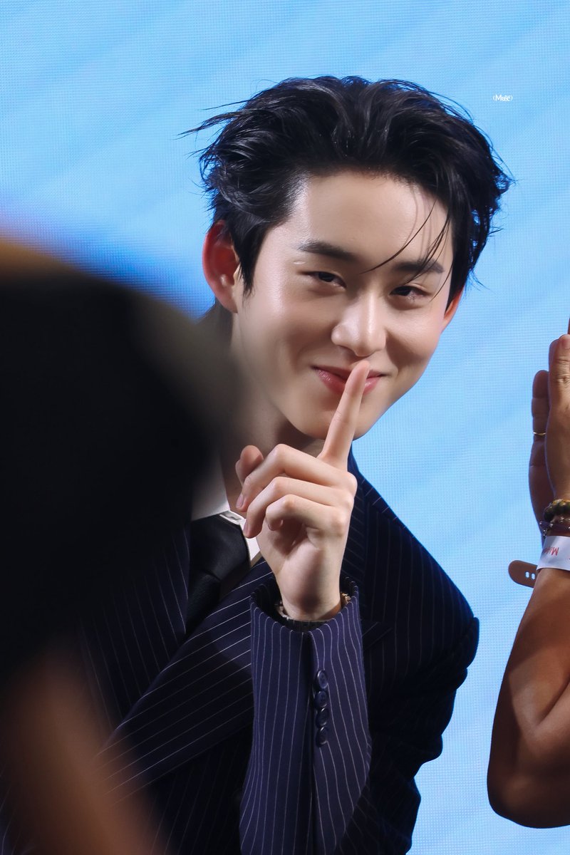 𝑀𝑈𝑆𝐸 tweet media