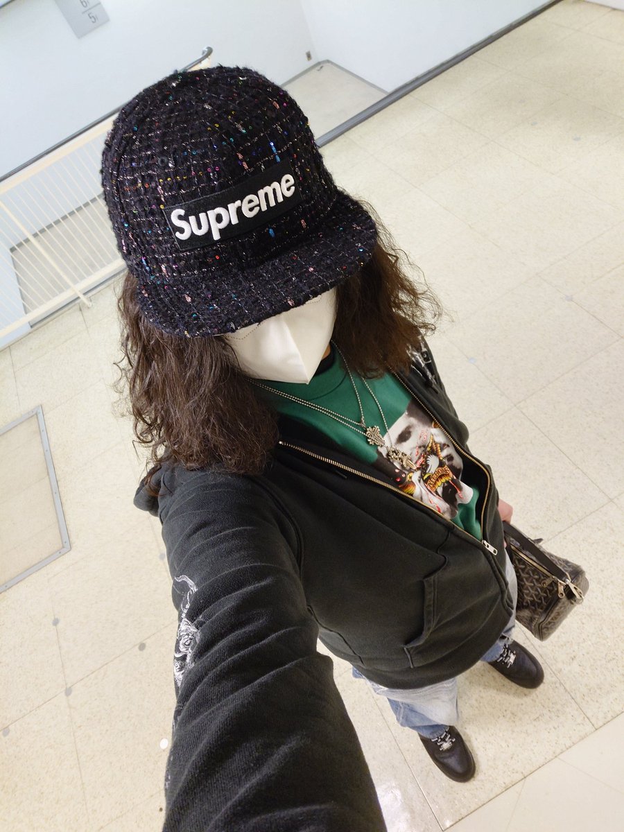 今日はSupremeの26SS立ち上げ初日行ってきた 原宿店も渋谷店も1400人