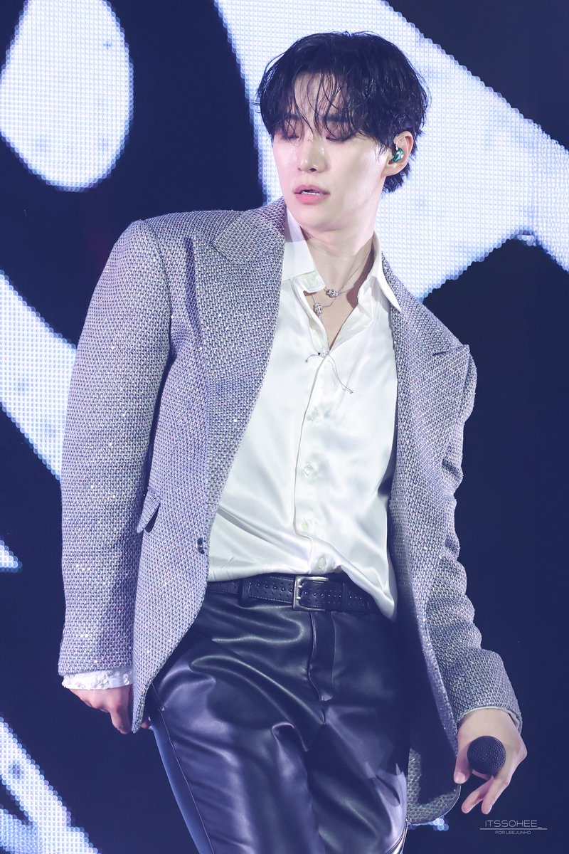 20260124
LEEJUNHO FANMEETING 
✨ STUNNINGUS ✨
-
ALLDAY는 항상 옳아 🫶🏻🥴
-
#이준호 #LEEJUNHO #JUNHO 
#STUNNINGUS #2026_LEEJUNHO_FANMEETING #STUNNING_LEEJUNHO_DAY