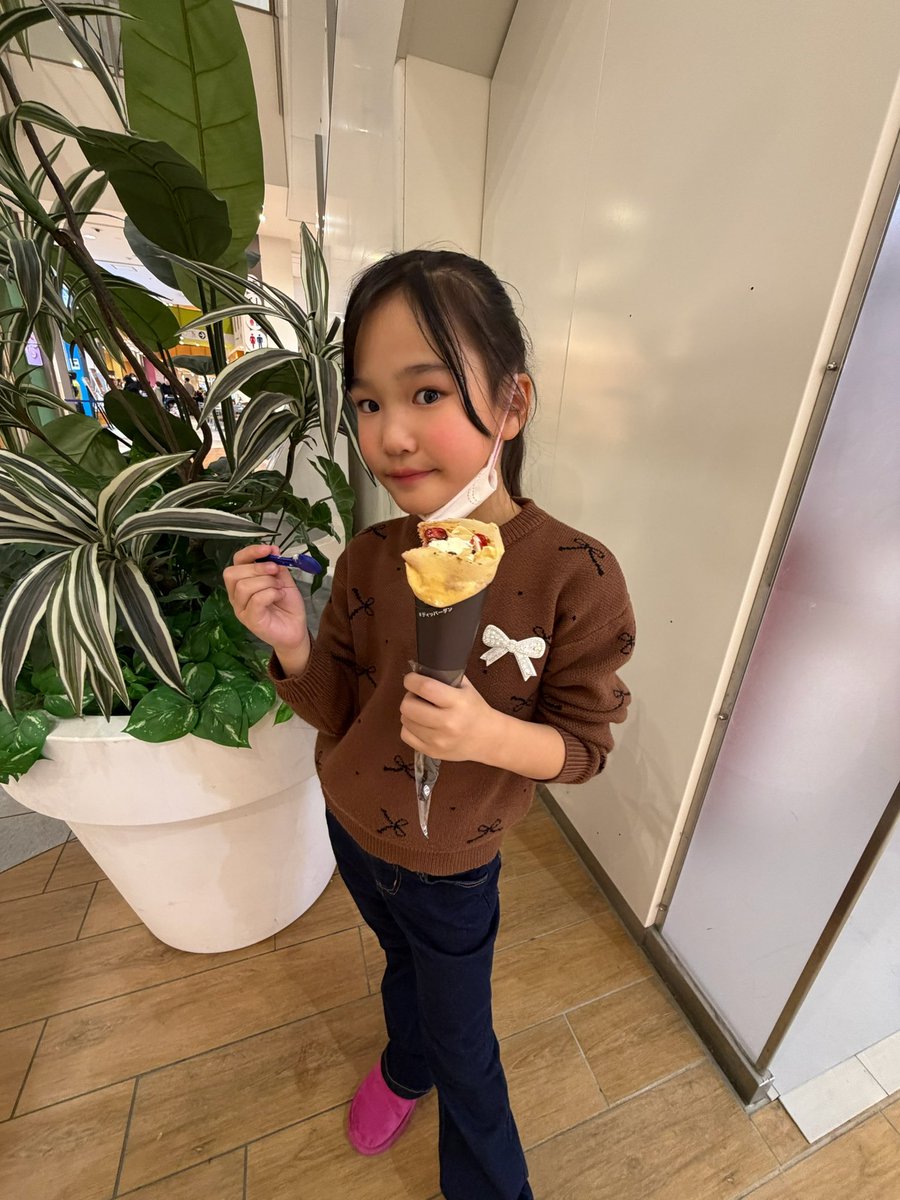 ただいま🏠💖
久々にショッピングモール行ってきたよ🛍️✨
クレーンゲームで前から欲しかったの
なんと2回でGET💕🏗️
運よすぎーーっ🎶

クレープも食べちゃって🤭
だいすきな◯◯◯も買ってきたよ‼︎
お洋服も買ってもらって
気づいたらもう夜🤣

あー♡楽しかったあ✨✨
<a href="/purefulphoto/">~ PUREFUL ~ 元気でフレッシュな作品イメージのポートレート撮影会(関西・東海・中四国)</a> #js1 #すず