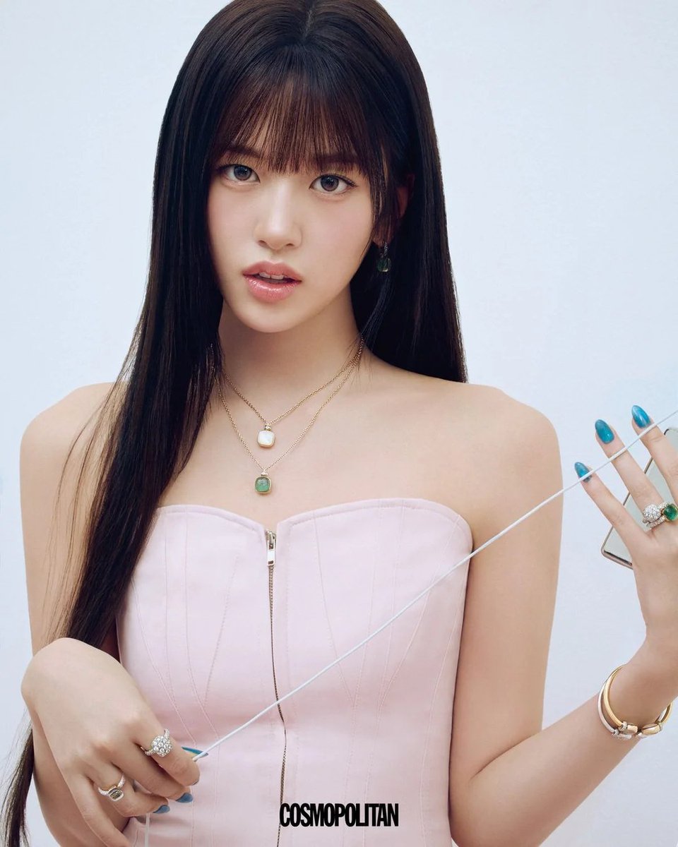 Yujin ♡ IVE
// Cosmopolitan Korea Magazine March 2026 //