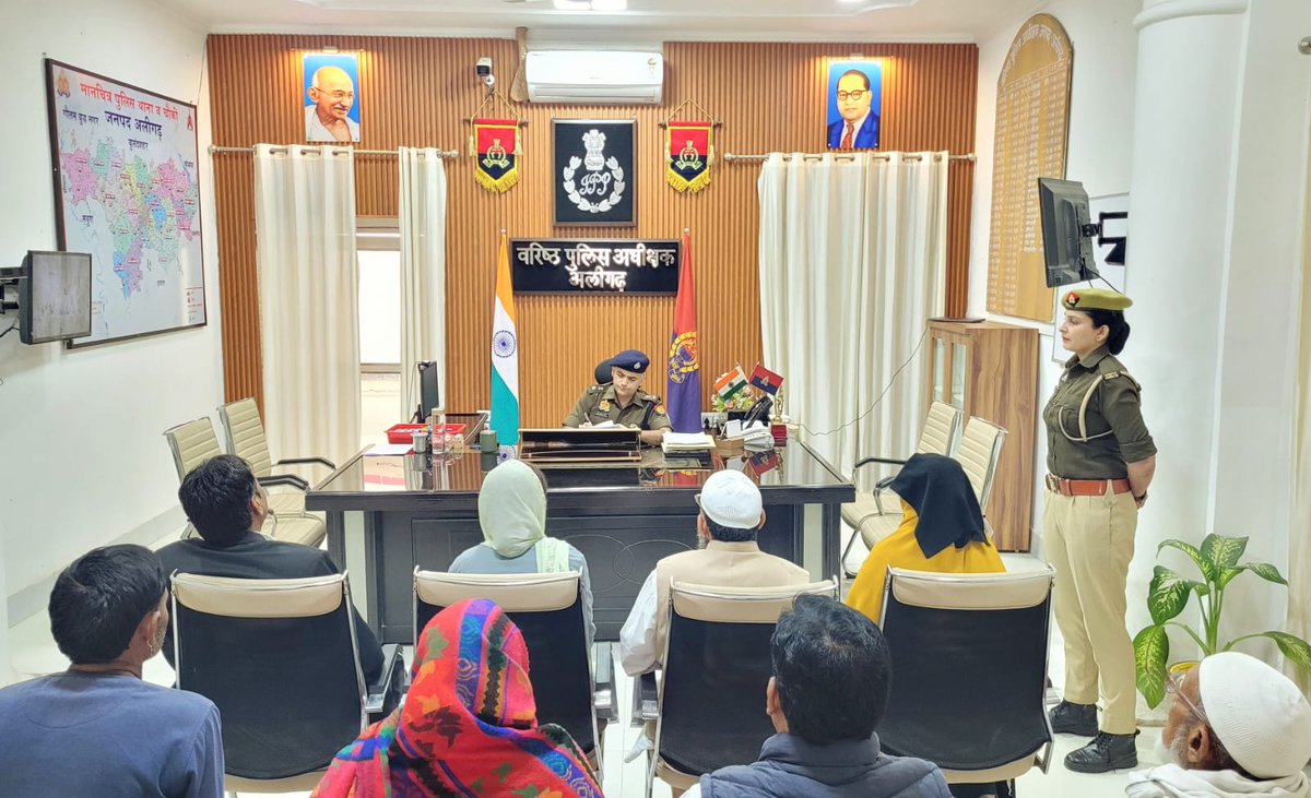 aligarhpolice tweet picture