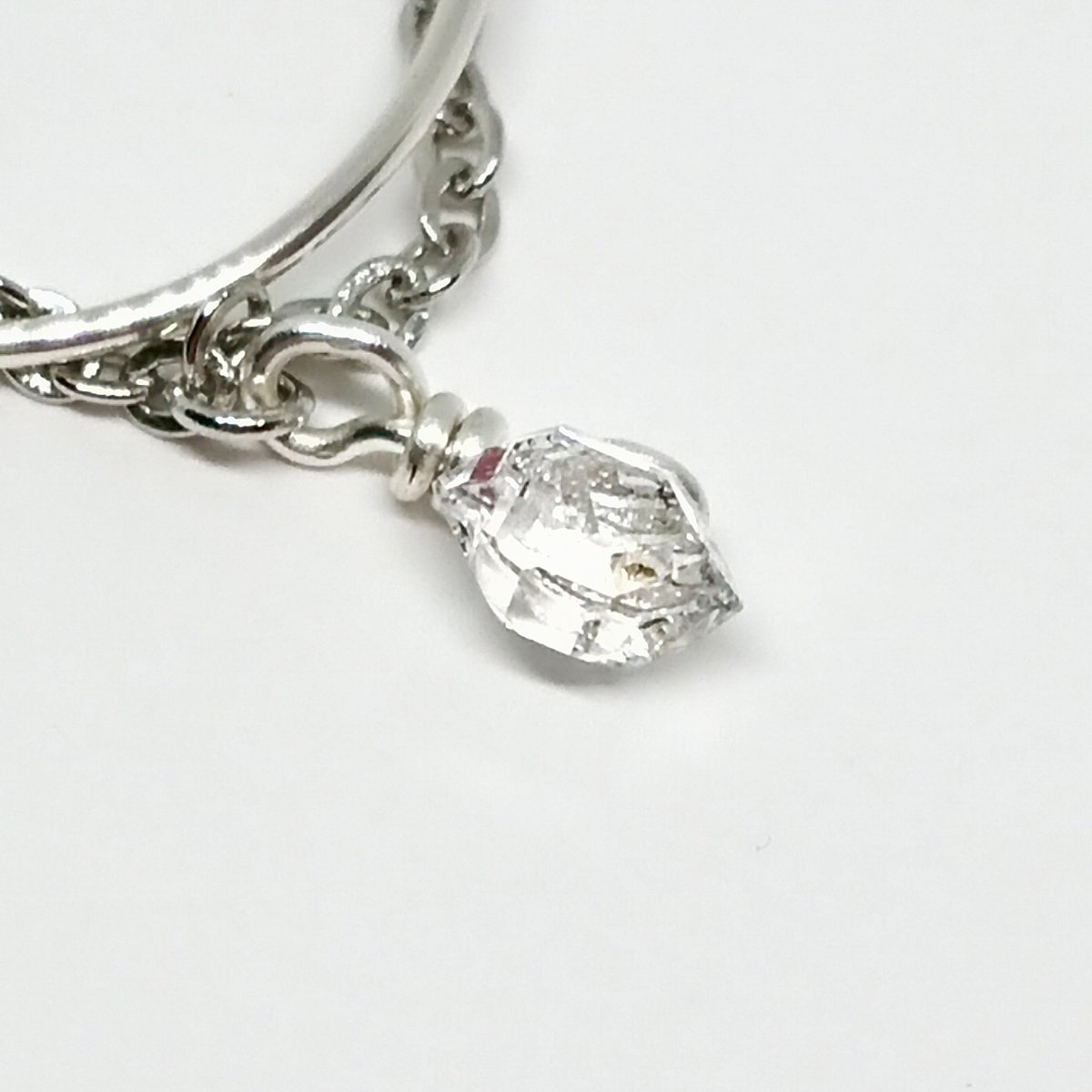 ◇サイズとカラーが選べる◇ ハーキマーダイヤモンドのリング 手元で