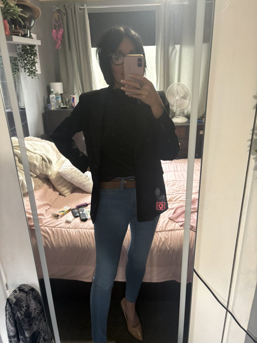 Vick 🖤 tweet media