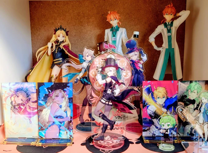 最終再臨展のグッズ諸々が届いた!アクスタは推し達の集いの場に飾りました