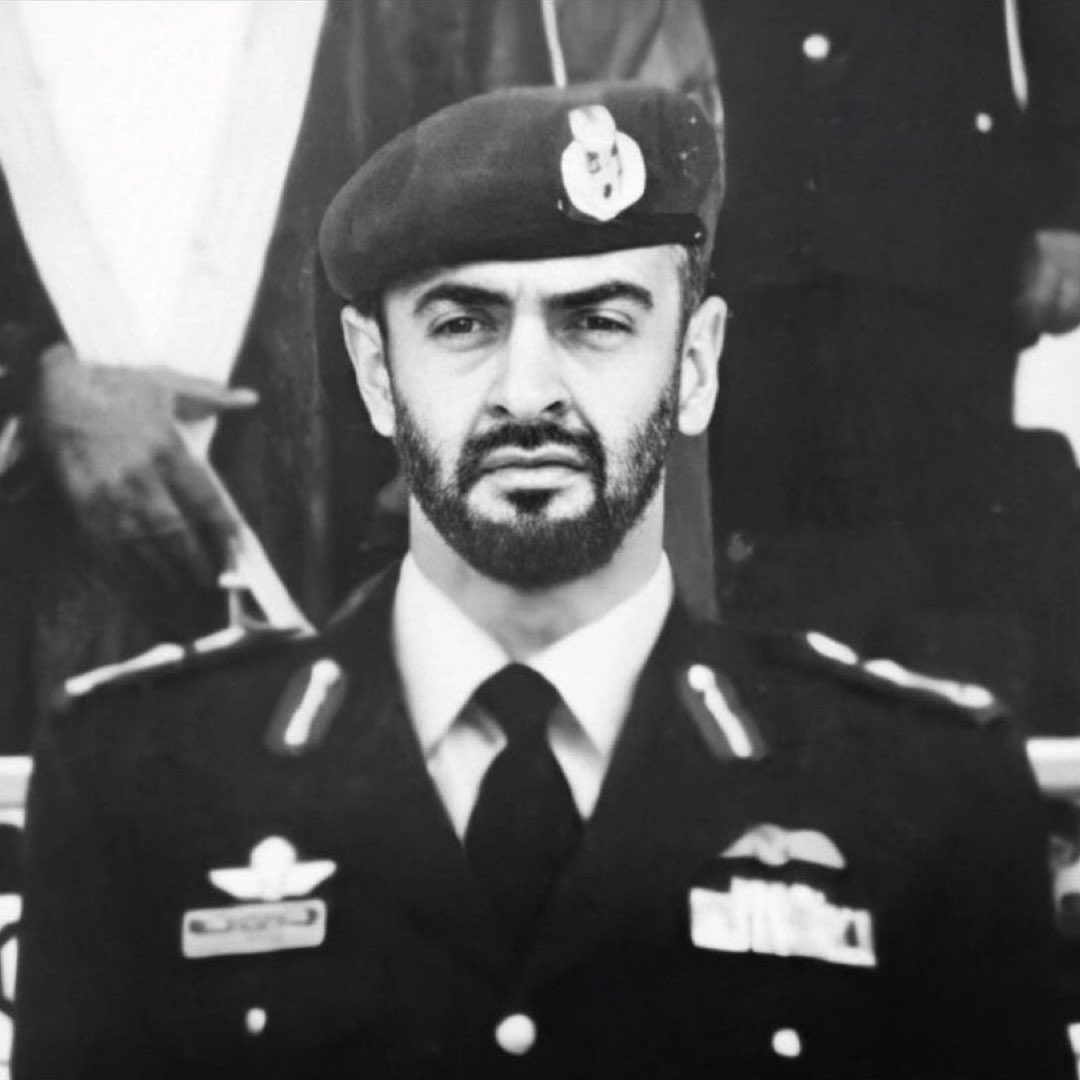 من يشيل الهم في ظلّ الفلاحي
الوطن و الشعب في ايدي أمينه 🇦🇪