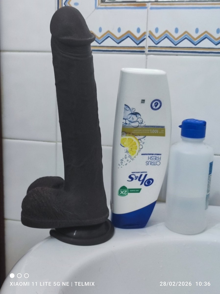 dedama100's tweet photo. Menino eu como este e outro em doblo vaginal. https://t.co/uEqddEWXSJ