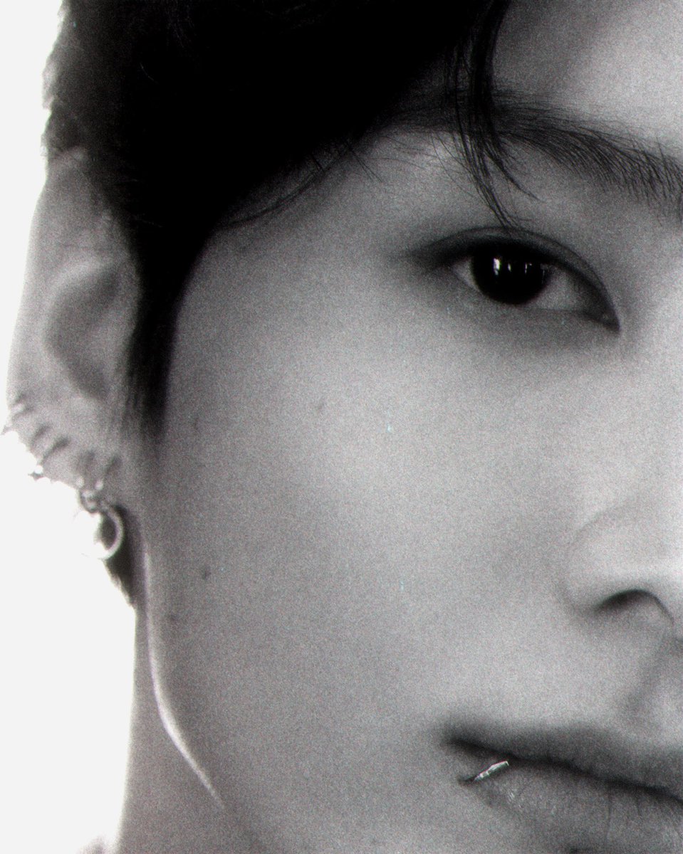 taekook𑁤 tweet media