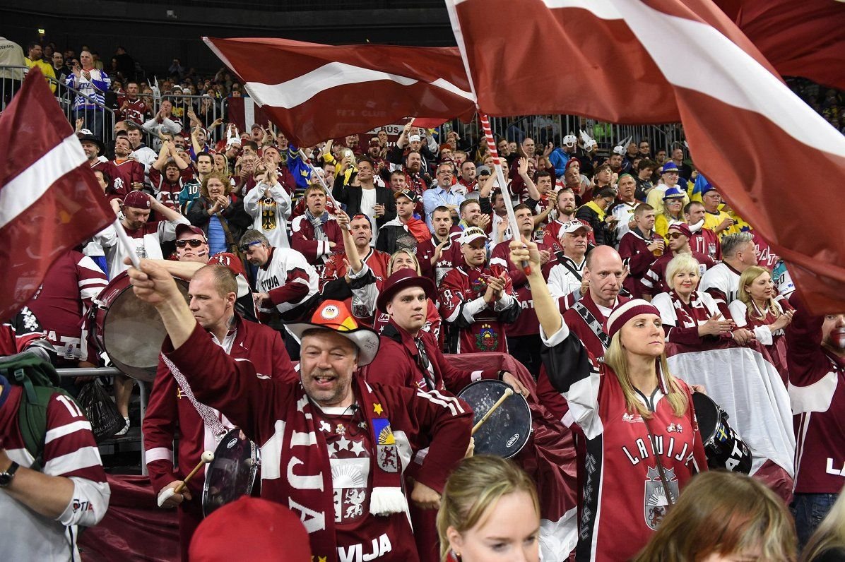 irbins's tweet photo. Visiem Latvijas faniem un patriotiem, kas ar putām uz lupām gavilē par mūsu sasniegumiem sportā, bet nav Zemessardzē, ir iespēja pierādīt savu patriotismu reģistrējoties par Zemessardzes Atbalstītāju. Uz priekšu, Latvieši!
https://t.co/XnL1yQETKs https://t.co/VFvedZFYlv