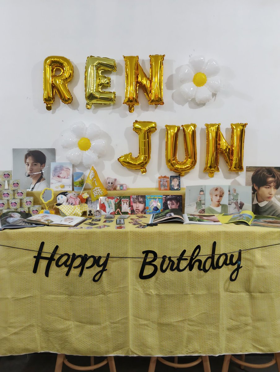 Halo renfs Malang! Dekorasi cafe sudah jadi nihh. Ditunggu kehadirannya mulai besok sampai tanggal 7 maret nanti yaa ꉂ(˵˃ ᗜ ˂˵)