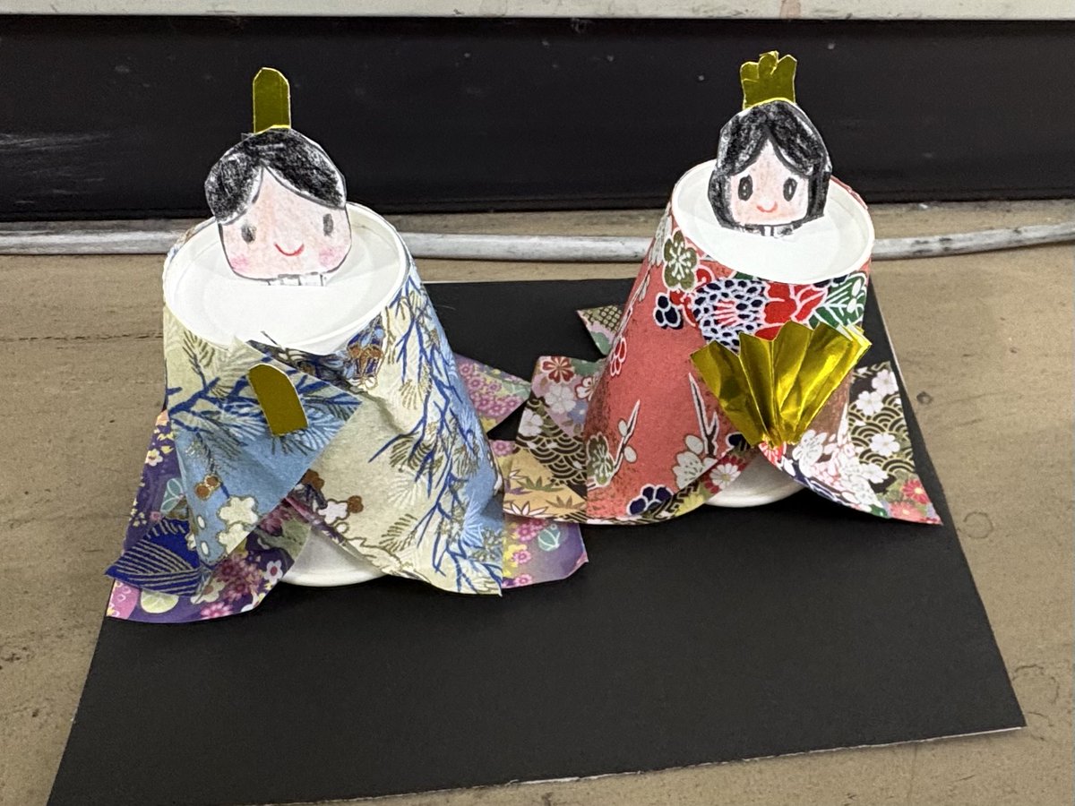 T2_j_c's tweet photo. ひな祭り🎎
をテーマに作品を作りました

#アトリエT2児童画
#アトリエT2 https://t.co/saWBwEYhiO