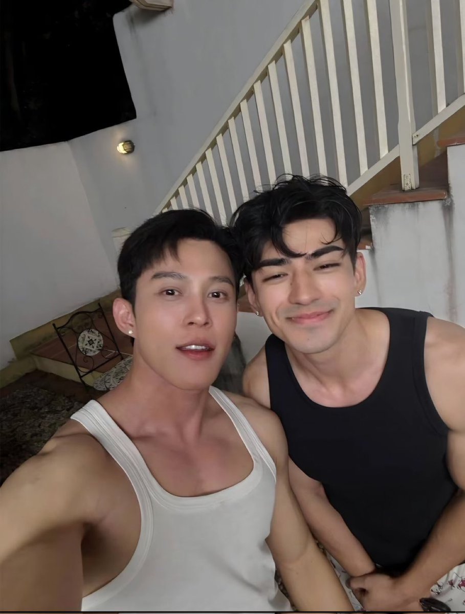 sarit 🌈 tweet media