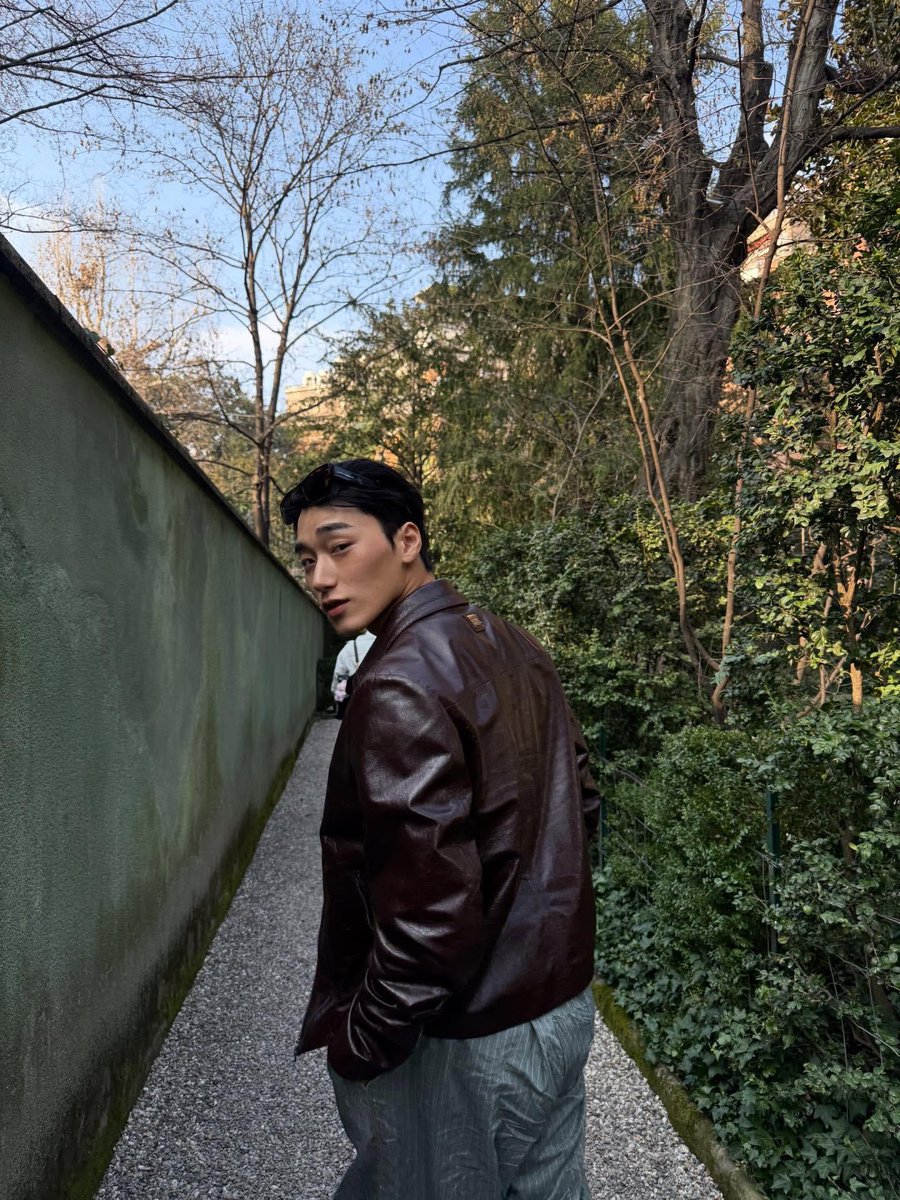 let's go san!!!! ❤️❤️❤️ DG Ambassador San at MFW #CHOISAN