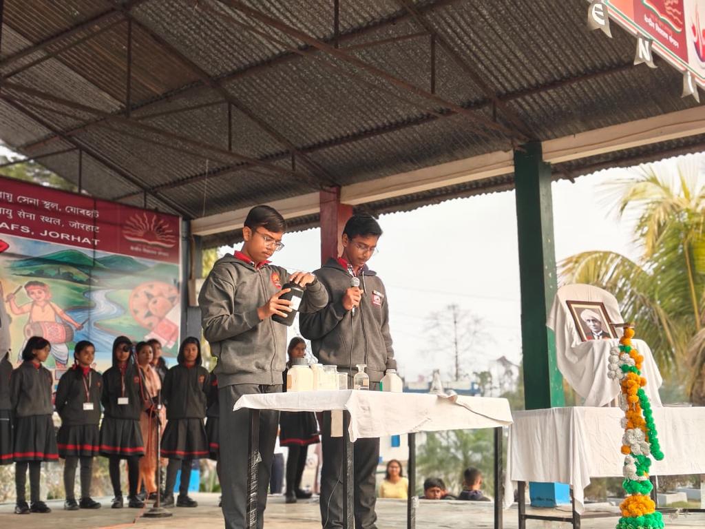 jorhat_kv's tweet photo. Celebrating National Science Day @jorhat_kv @EduMinOfIndia @GuwahatiKvs @KVS_HQ https://t.co/ipD6GxUv85