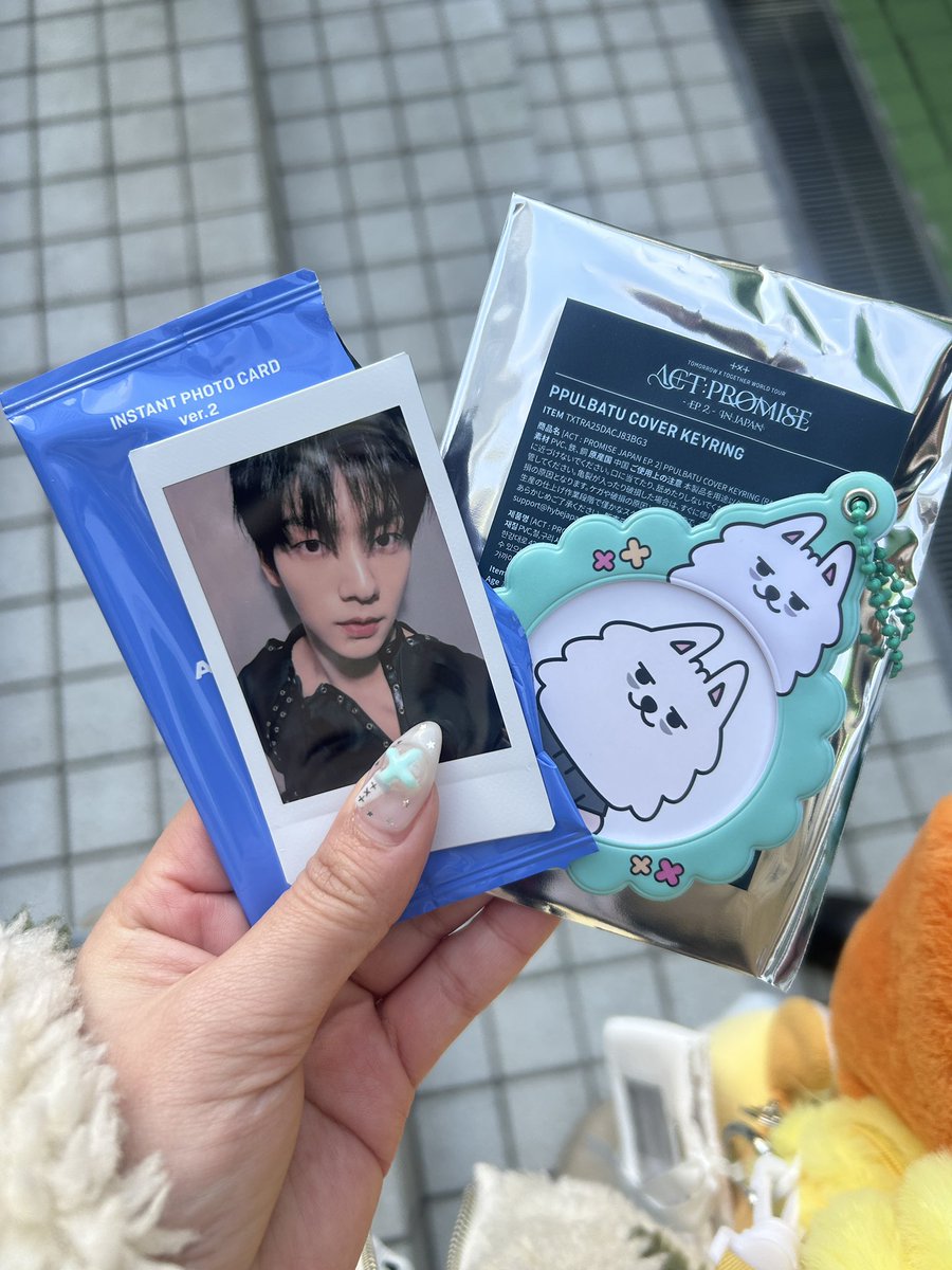 👚🌹 tweet media