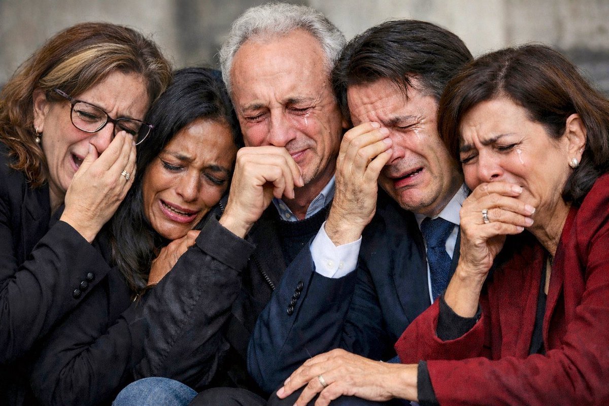 LorenzoCianti's tweet photo. Un minuto di silenzio per Francesca Albanese, Rula Jebreal, Marco Travaglio, Giuseppe Conte e Laura Boldrini.

Rispettiamo il loro dolore. https://t.co/VPZbirfA1p
