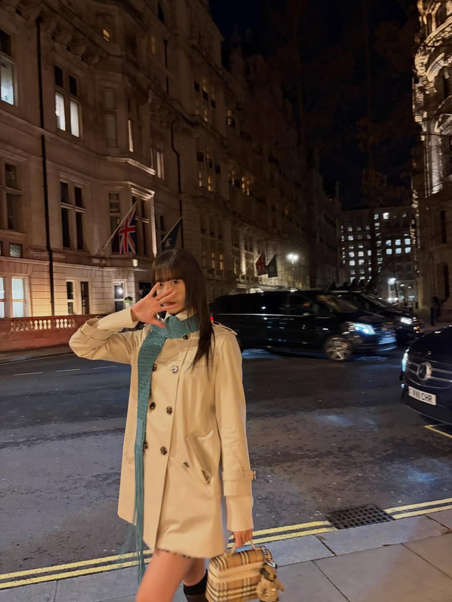 ordinarynojaem's tweet photo. YoonA’s IG Update #2 

“📸”

(🎵 WIM • Supernova) https://t.co/tfGarFkAoF