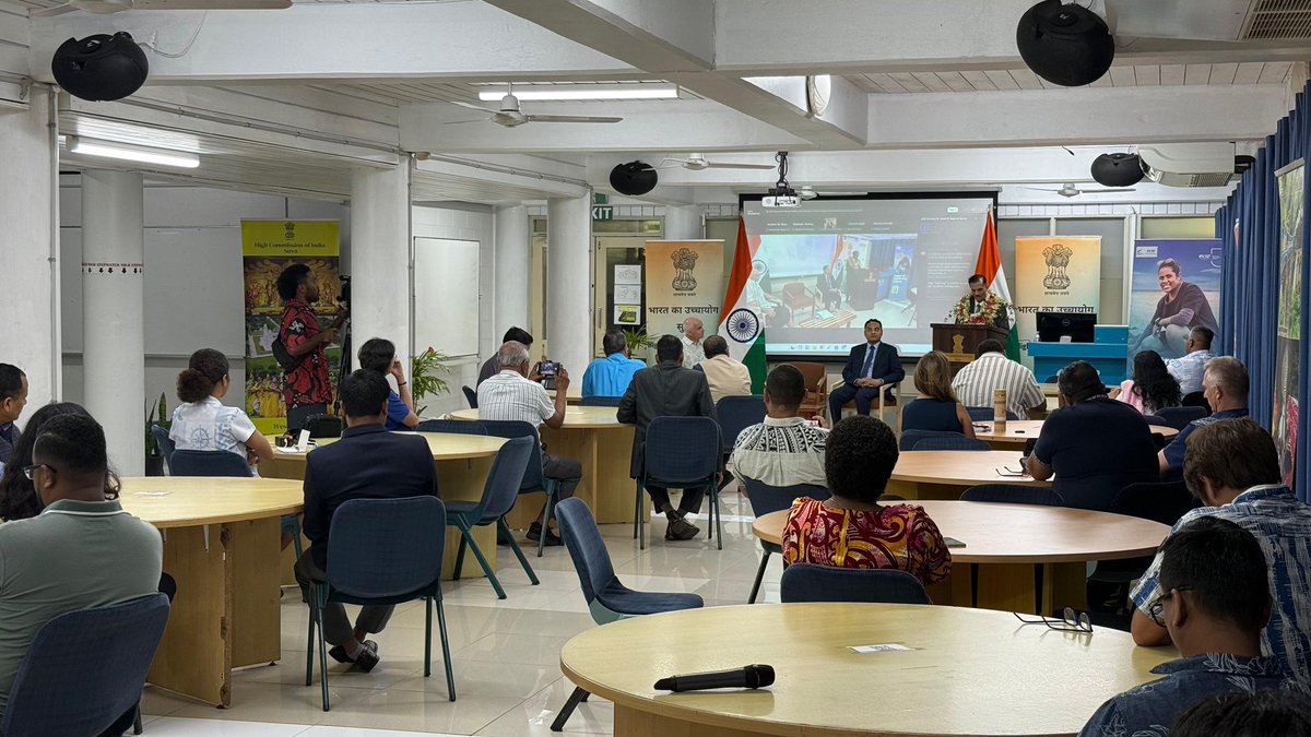 HCI_Suva's tweet photo. Insightful lectures and engagement on the BBNJ Entry-Into-Force and Sea-Level Rise, Climate Change and International Law by Prof Patel, Vice-Chancellor, @RakshaUni, India and Member, UN International Law Commission, at the @UniSouthPacific. Policy, diplomatic and academic community of the Blue Pacific countries actively participates in the discussions. MAHASAGAR doctrine of Prime Minister Modi (Mutual And Holistic Advancement of Security And Growth of All Regions) finds resonation as the world looks towards shaping and maintaining rule of international law based oceanic order. 🇮🇳