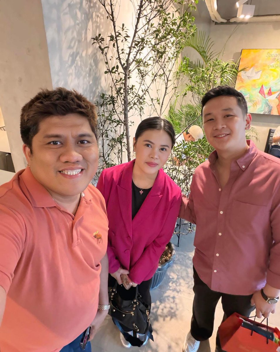 saintjennix's tweet photo. bukod kay caprice si chef jorge at tita cheenee talaga ang inaabangan ko! ang pogi and pretty

CAPRICE FOR BIG WINNER https://t.co/O9cuaUa8dw