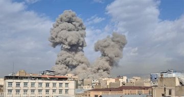 avinashsinghup's tweet photo. Iran has launched attacks targeting U.S. military bases in the Middle East, including bases in
• Qatar
• Bahrain
• Kuwait
• United Arab Emirates (UAE)
as part of its response to U.S. and Israeli strikes.
