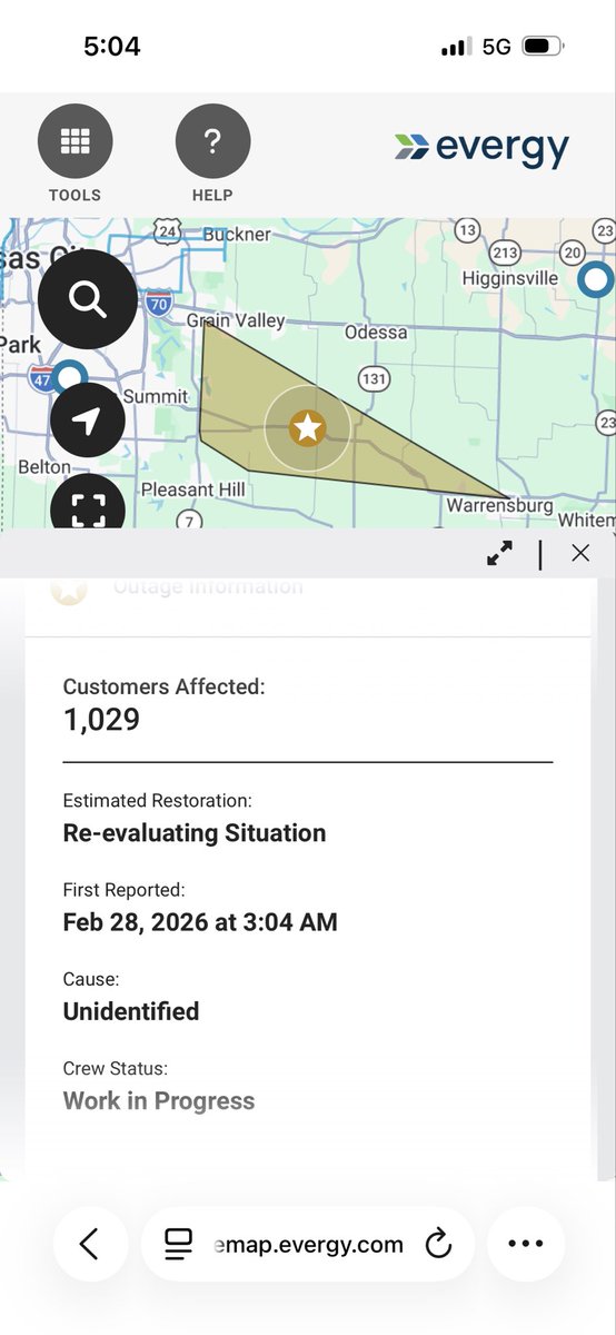 The_Dlegend's tweet photo. @fox4kc @evergypower 
2 hours without power now. https://t.co/LqAZiztvip