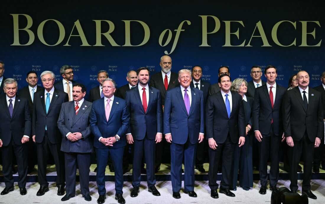 sumnjam's tweet photo. @OunkaOnX @Cloud_I_M 🇺🇸🇮🇱 BREAKING: Board of PEACE launches first WAR! https://t.co/8b3Qfl9HSE