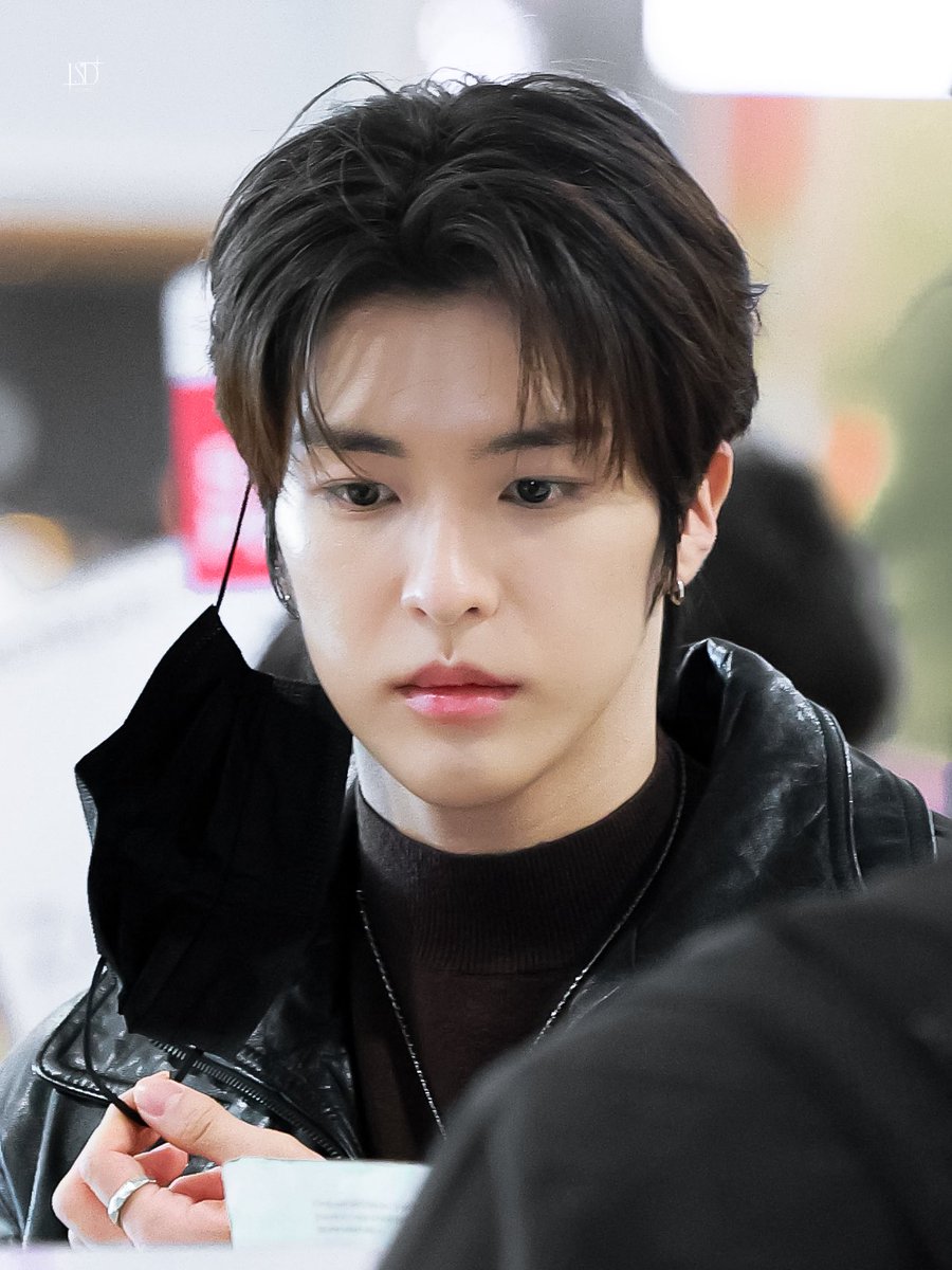 𝐥𝐨𝐧𝐠 𝐬𝐥𝐨𝐰 𝐝𝐢𝐬𝐭𝐚𝐧𝐜𝐞 tweet media