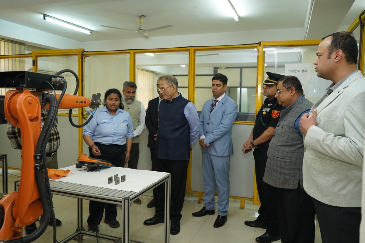 CSIR-CSIO tweet media