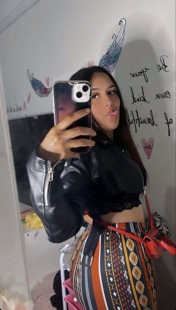 ArdiLovee's tweet photo. 😋 https://t.co/kG0NDn2NK2