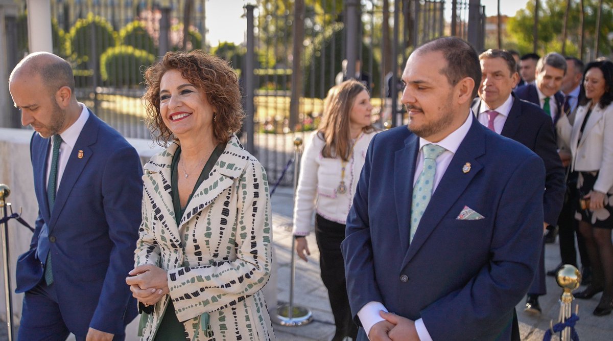 María Jesús Montero tweet media