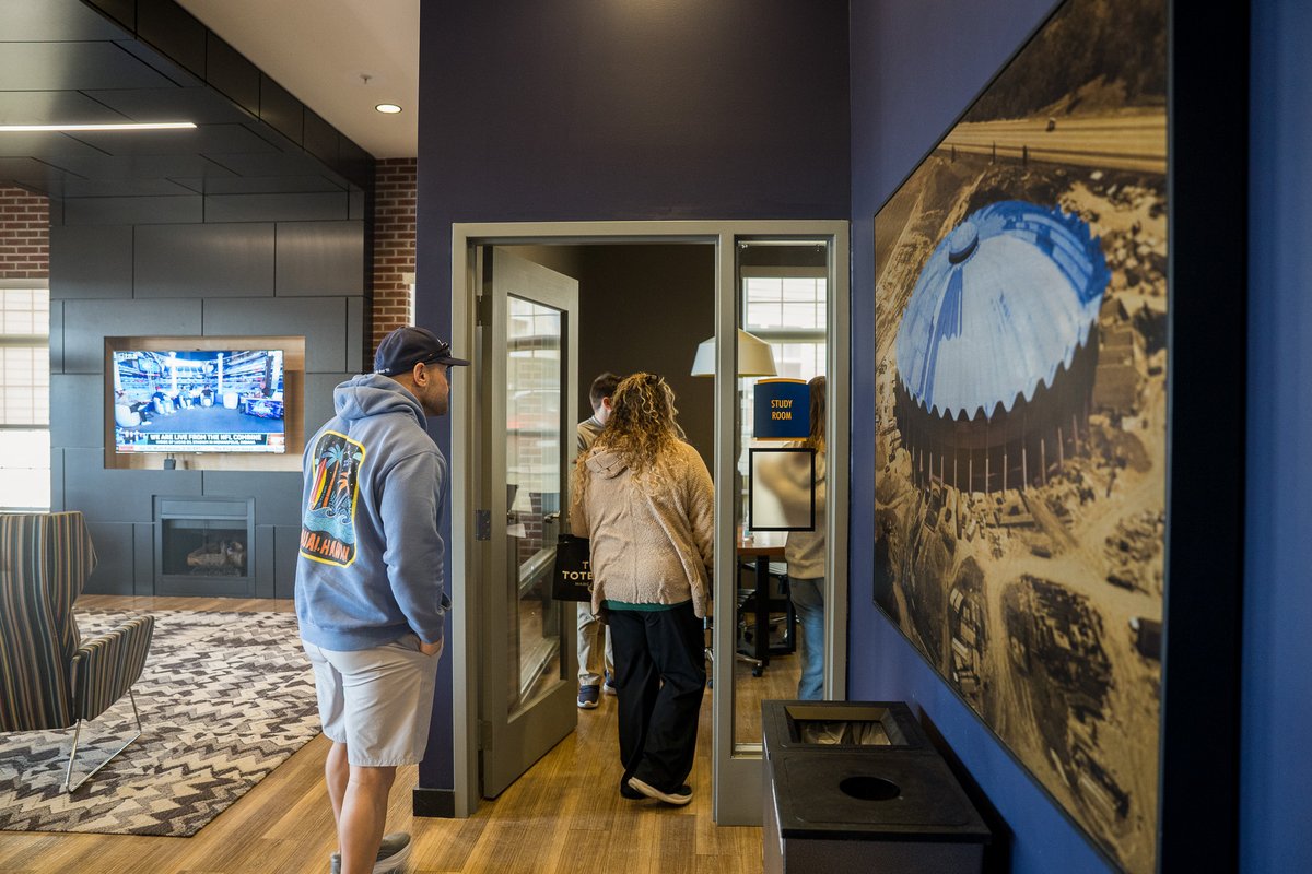 WVU University Apartments tweet media