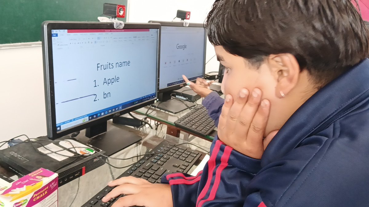 Apnipathshala tweet media