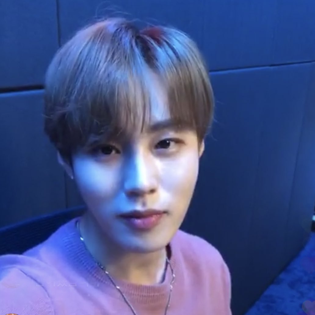 diveintowoon's tweet photo. ? 왜 더 어려졌지 무려 7년전이라고요 https://t.co/Z7goMFfTPm