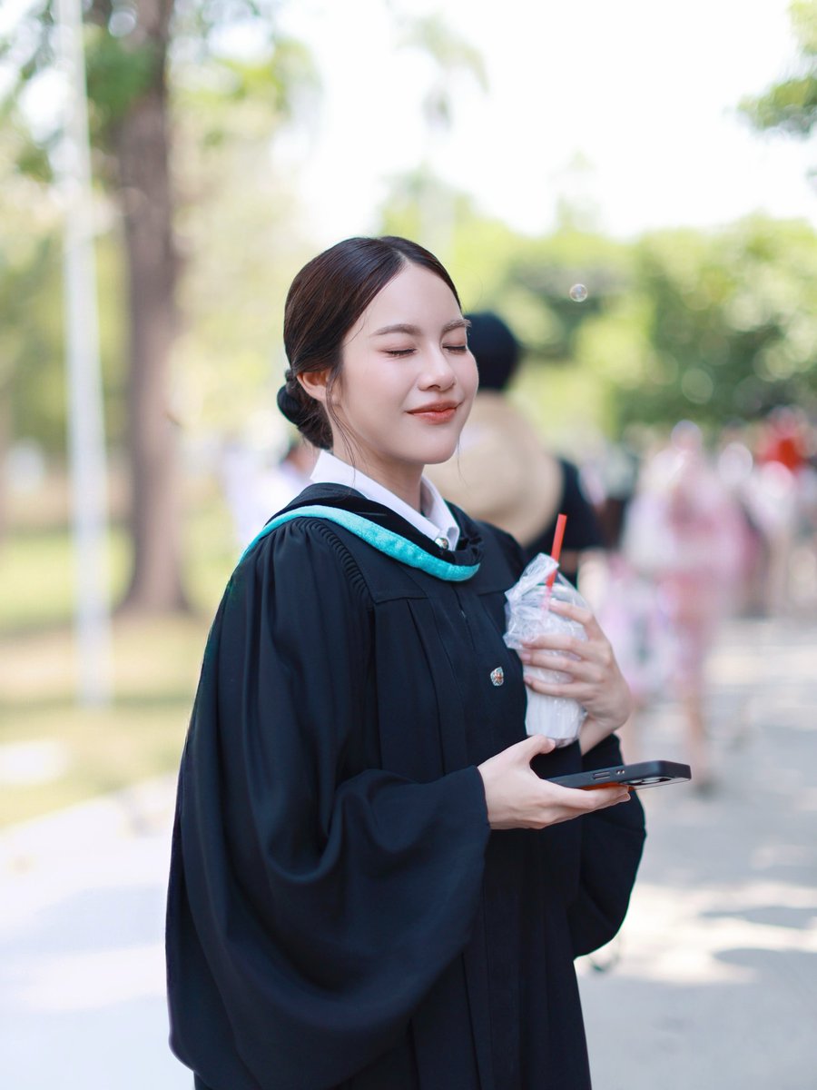 sure_im_yours's tweet photo. 260228 #Maybebmine #BmineGraduation 
from in2pixel.official ig 1/2

🔗 https://t.co/KjEsQlmPuf https://t.co/u2Z6nH4Pea