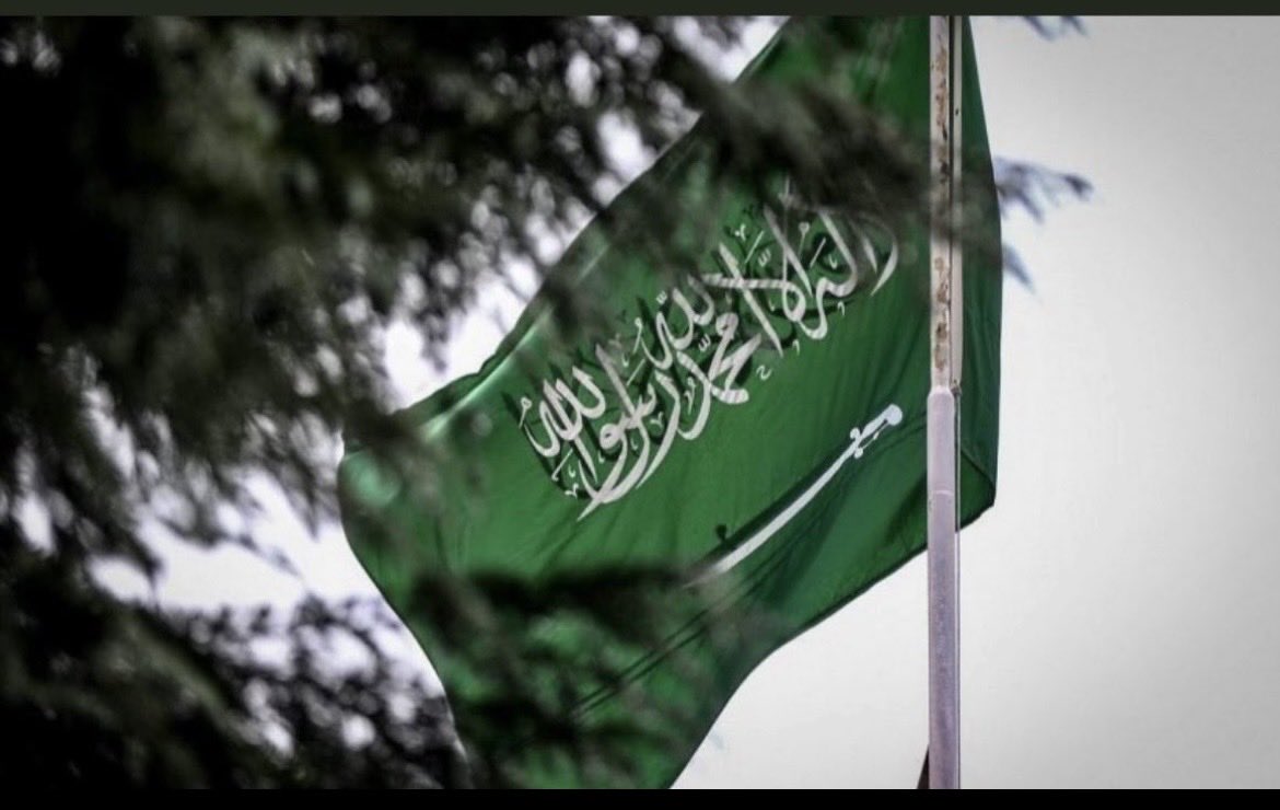nghumaiz's tweet photo. ﴿ رَبِّ اجعَل هذَا البَلَدَ آمِنًا ﴾
اللهم احفظ بلادنا وادم علينا نعمة الأمن والأمان🇸🇦 https://t.co/JWqgAwioE5