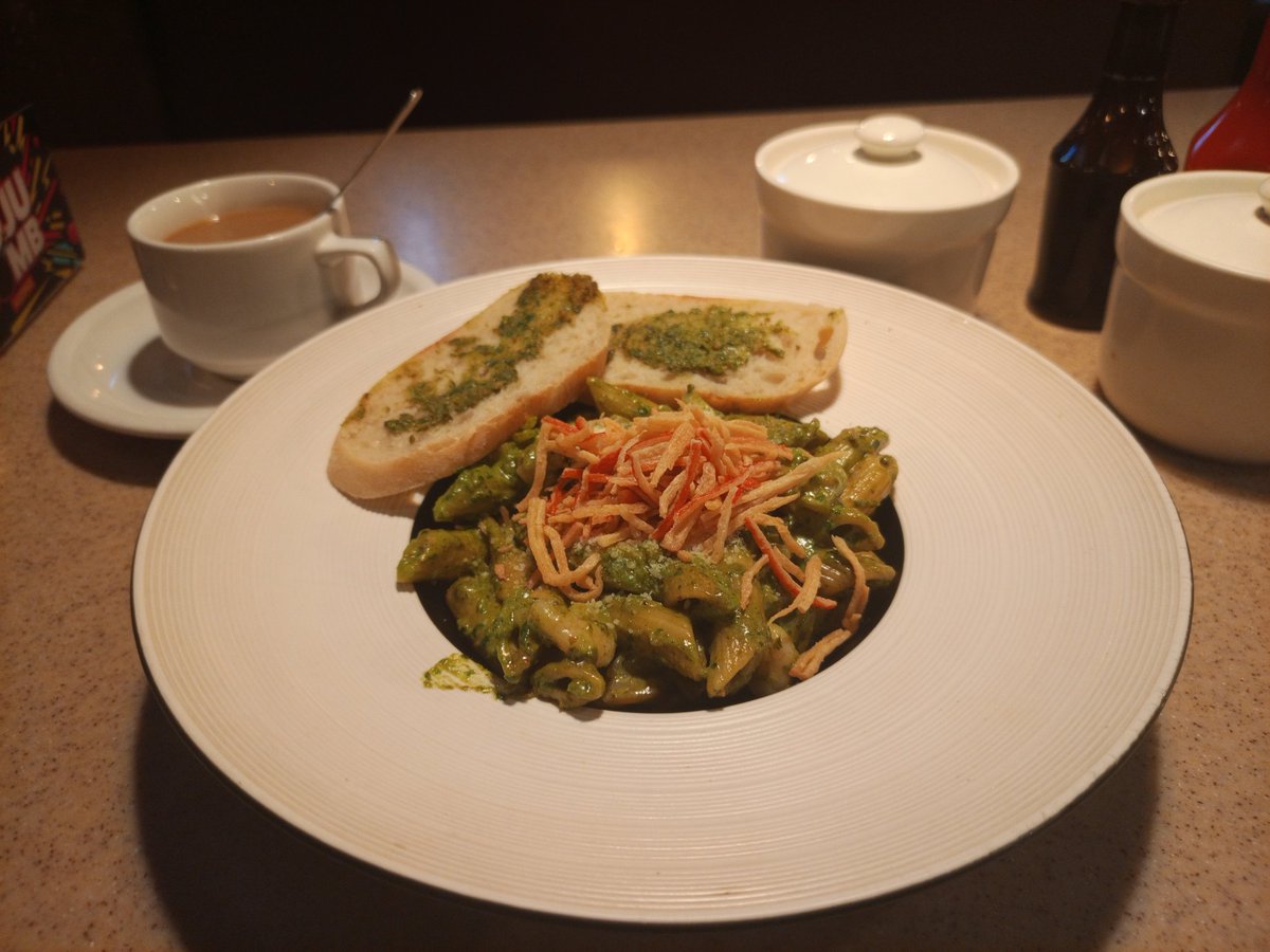 Robisuares's tweet photo. #baguio
#pesto #coffee https://t.co/UIQ1bh9XJS