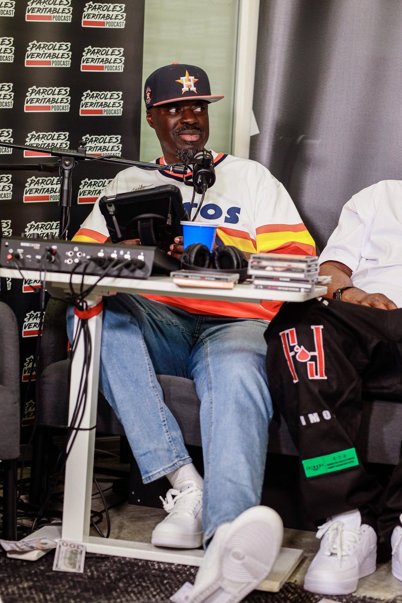 Paroles Veritables Podcast tweet media