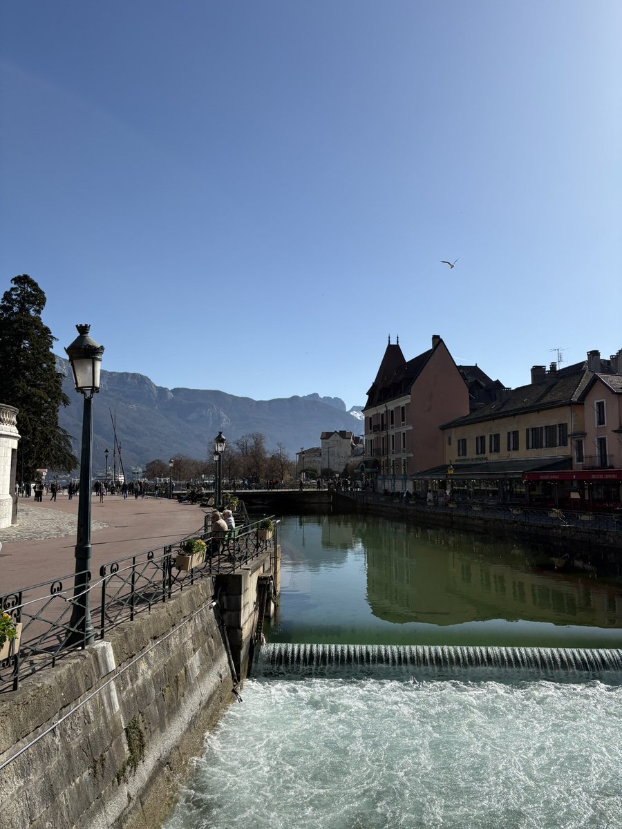 ThomasDevon4's tweet photo. Annecy 🇫🇷 https://t.co/NfaYiMTL5n